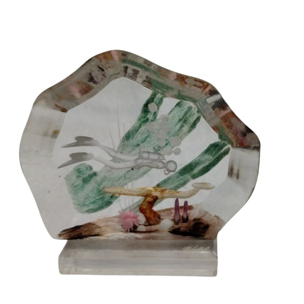 Wade Underwater Diver Lucite Sculpture with Coral & Sea Life Scene Vintage‎